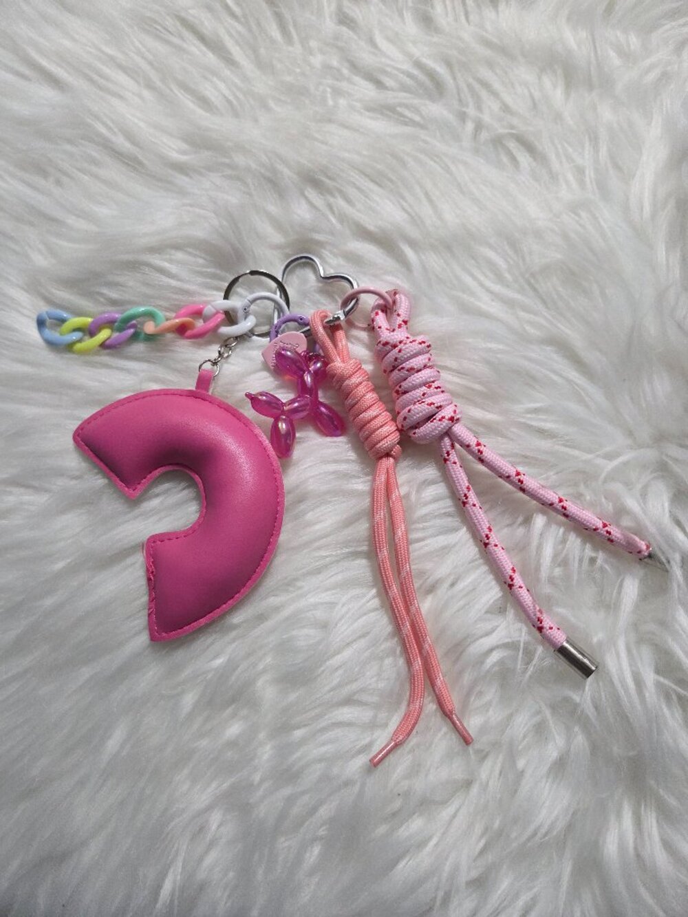 Rainbow Design Keychain - Picture 2 of 7
